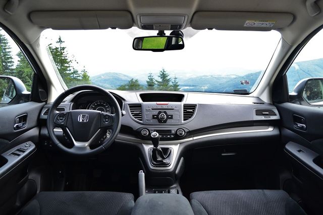 Honda CR-V 2.0 i-VTEC 2WD Elegance