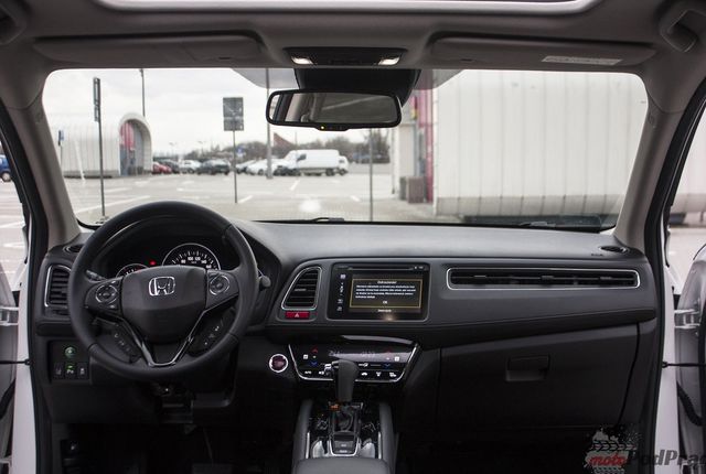 Honda HR-V 1.5 i-VTEC CVT zaskakuje designem 