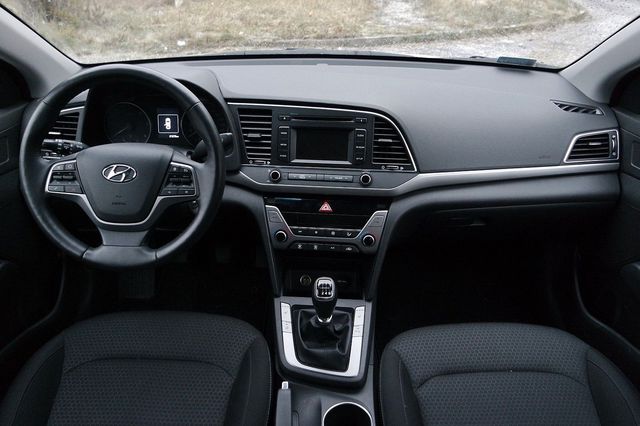 Hyundai Elantra 1.6 CRDi Style jest kuszącą propozycją