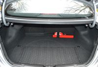 Hyundai Elantra 1.6 MPI Style - bagażnik
