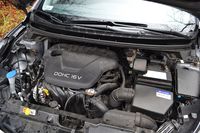 Hyundai Elantra 1.6 MPI Style - silnik