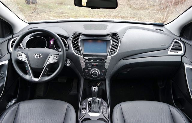 Hyundai Santa Fe 2.2 CRDi AT 4WD Platinium godny segmentu premium