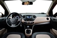 Hyundai i10 1.2 MPI Style - wnętrze