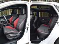 Hyundai i30 1.6 GDI Turbo Luxury - fotele