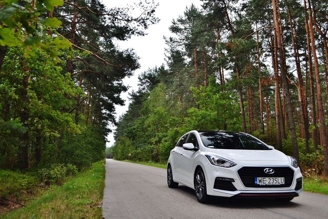 Hyundai i30 1.6 GDI Turbo Luxury wciąż atrakcyjny