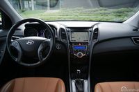 Hyundai i30 coupe - deska rozdzielcza