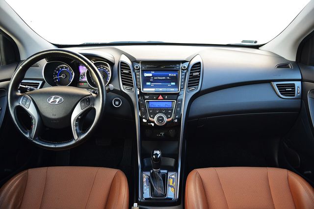 Hyundai i30 1.6 GDI A/T Premium w europejskim stylu