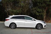 Hyundai i40 Wagon 1.7 CRDI 7DCT Premium - bok