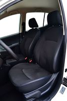 Hyundai i10 1,1 MPI - przednie fotele