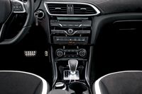 Infiniti Q30 S 2.2D AWD Sport  - wnętrze