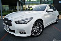 Kuszące Infiniti Q50