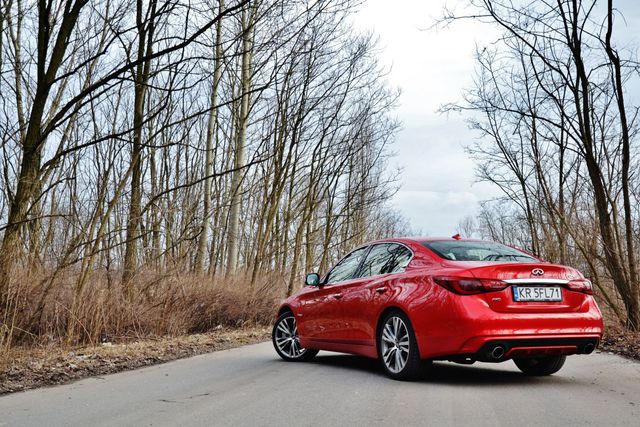 Infiniti Q50S Hybrid AWD Sport Tech - hybryda z charakterem