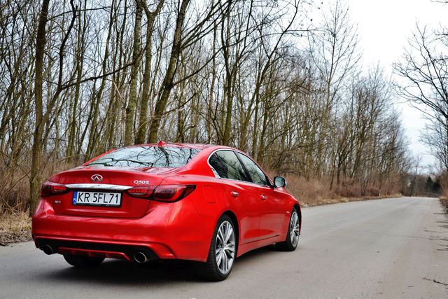 Infiniti Q50S Hybrid AWD Sport Tech - hybryda z charakterem