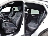 Infiniti QX70 3.7 V6 AWD S Design - fotele