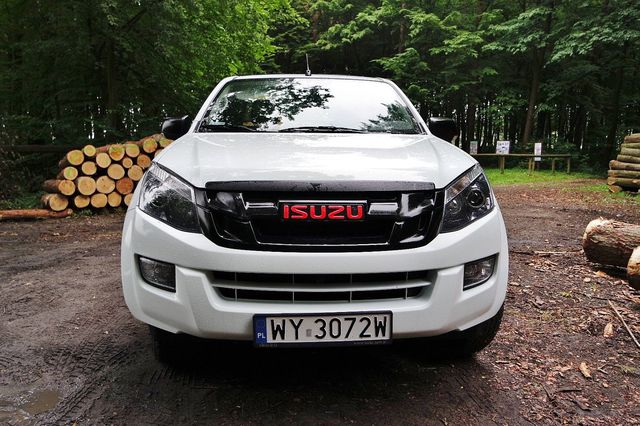 Isuzu D-MAX 2.5 TD AT LS+ niedoceniony w Polsce