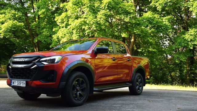 Nowe Isuzu D-Max 1.9 TD - test pick-upa po liftingu: cena, osiągi, opinie