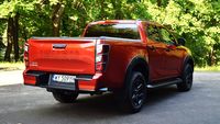 Isuzu D-MAX 1.9 TD - prawy tył