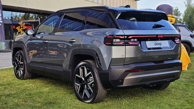 Nowy Jeep Compass. Co oferuje amerykański SUV?