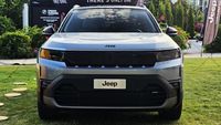 Jeep Compass - front