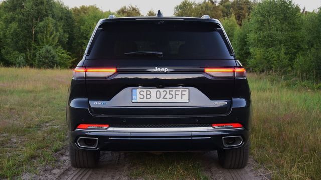 Jeep Grand Cherokee 4xe, luksusowy i nowoczesny