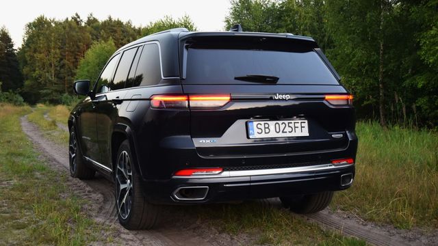 Jeep Grand Cherokee 4xe, luksusowy i nowoczesny