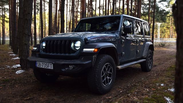 Jeep Wrangler 2.0 Turbo to wciąż prawdziwy off-roader