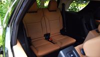 Land Rover Discovery D350 - trzeci rząd siedzeń