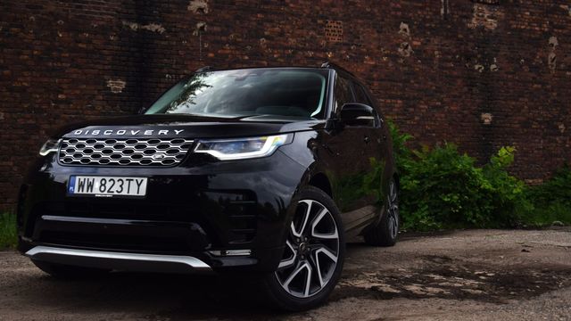 Test Land Rover Discovery D350: połączenie komfortu i off-roadu