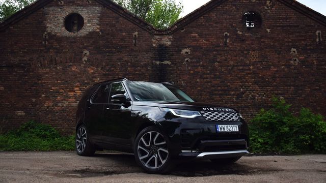 Test Land Rover Discovery D350: połączenie komfortu i off-roadu