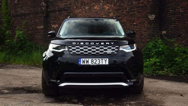 Test Land Rover Discovery D350: połączenie komfortu i off-roadu