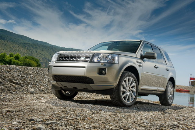 Nowy Land Rover Freelander 2