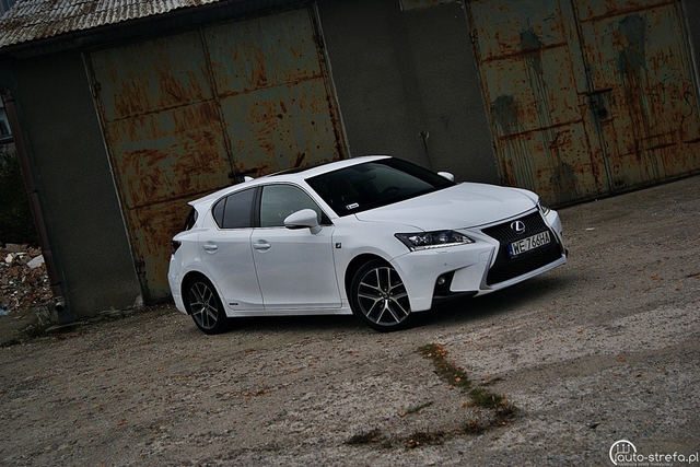 Lexus CT200h nie wszystkim przypadnie do gustu