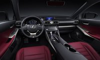 Lexus IS 200t - wnętrze