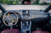 Lexus NX 300 h - wnętrze