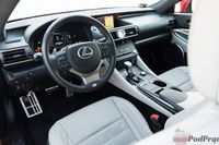 Lexus RC300H - wnętrze