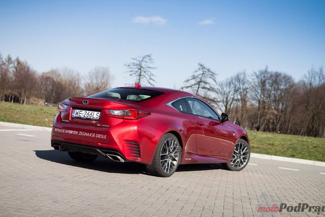 Lexus RC300H - sportowa hybryda