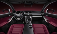 Lexus IS 300h F Sport - wnętrze
