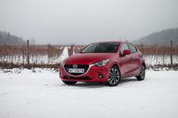 Mazda 2 1.5 SKYACTIV-G 115 KM - z przodu