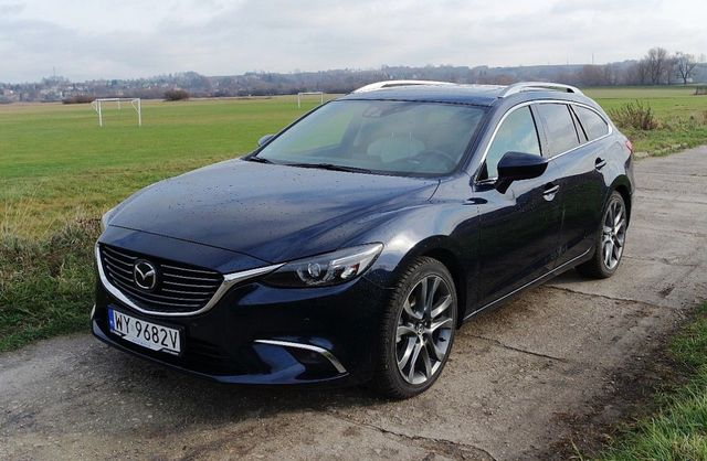 Mazda 6 Sport Kombi 2.2 SKY-D 6AT 4x4 SkyPASSION