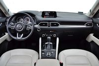Mazda CX-5 2.2 SKY-D 6AT AWD SkyPASSION - wnętrze
