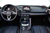 Mazda MX-5 2.0 SKY-G i-ELOOP SkyFREEDOM - wnętrze