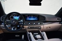 Mercedes-AMG GLE Coupe 53 4MATIC+ - deska rozdzielcza
