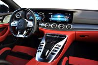 Mercedes-AMG GT 63 S 4-Door Coupe - deska rozdzielcza