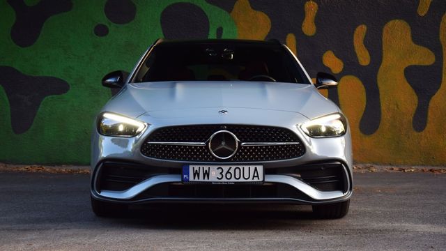 Mercedes-Benz C 300 de Kombi - Test hybrydowego kombi premium z Dieslem