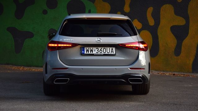 Mercedes-Benz C 300 de Kombi - Test hybrydowego kombi premium z Dieslem