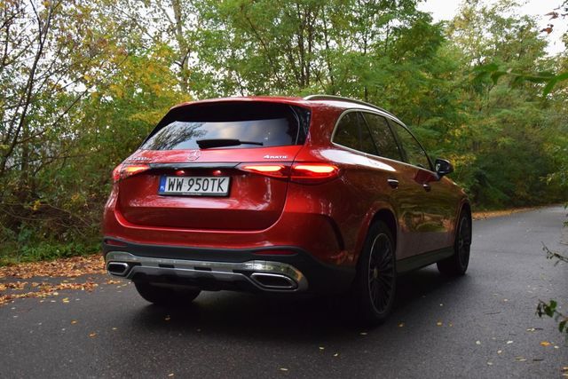 Mercedes-Benz GLC 300 de 4MATIC zasługuje na uznanie