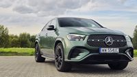 Mercedes-Benz GLE 450 d 4MATIC Coupe - przód z prawej Mercedes-Benz GLE 450 d 4MATIC Coupe - przód z prawej