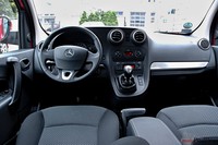 Mercedes-Benz Citan 111 CDi Mixto - wnętrze