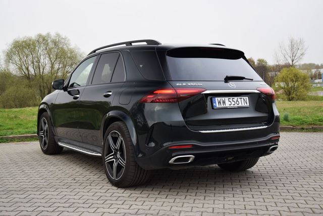 Mercedes-Benz GLE 350 de 4MATIC, stara szkoła w nowym wydaniu