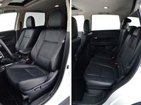 Mitsubishi Outlander 2.0 CVT 4WD Instyle Navi - fotele